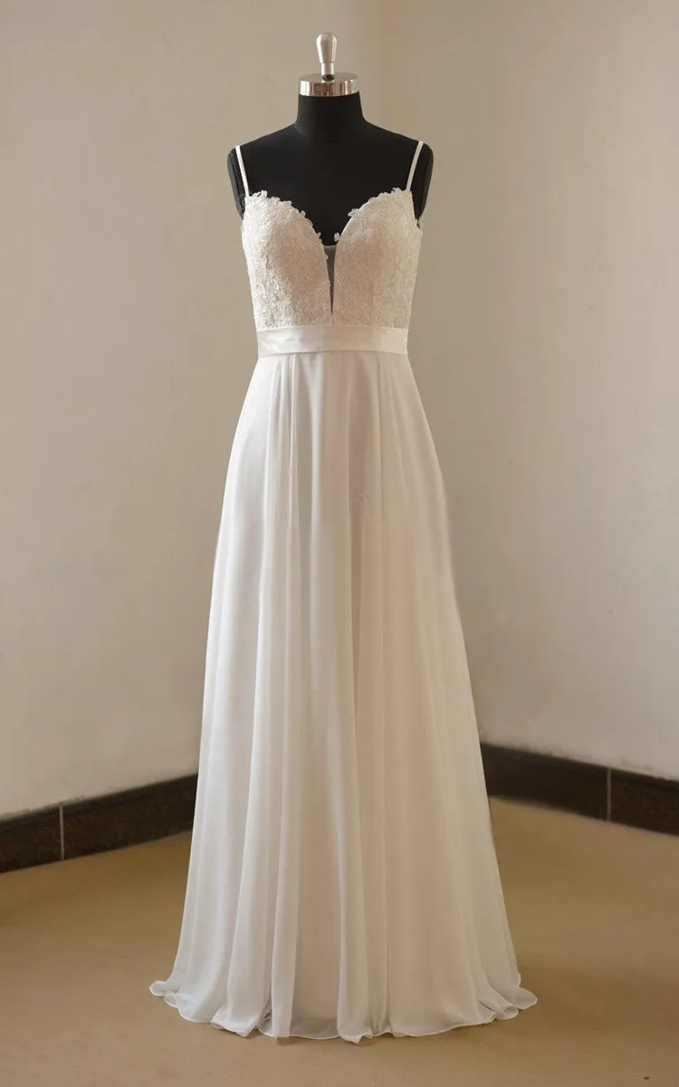 Spaghetti Strapped V-Neck Chiffon Lace Weddig Dress-711423